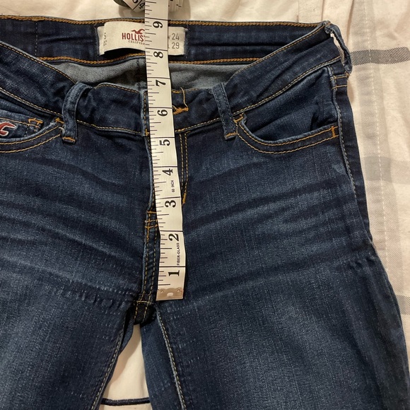 Hollister Low-Rise Skinny Jeans - Picture 7 of 7